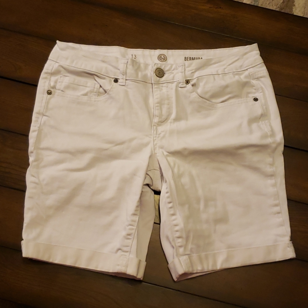 SO Bermuda white Shorts